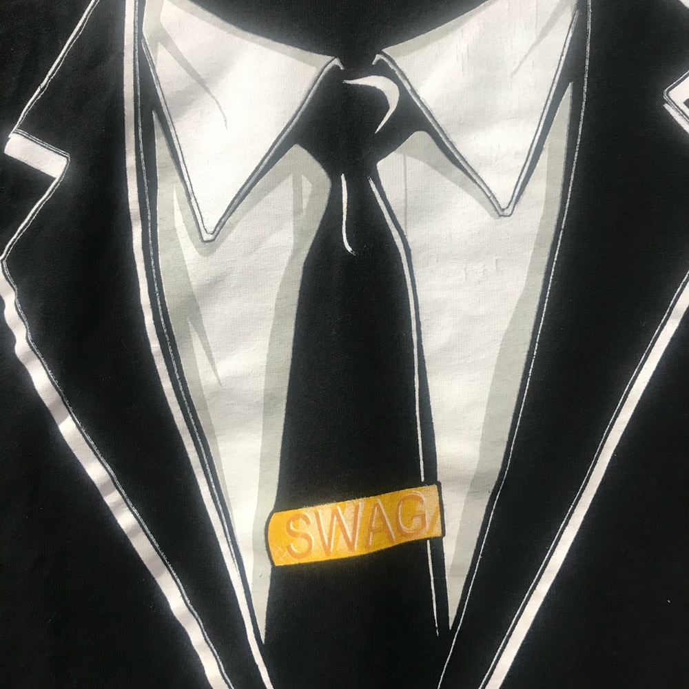 47. tuxedo t-shirt boys size M $4 - Picture 2 of 6